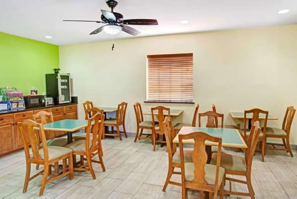 Ocean Breeze Inn St. Augustine Beach Εξωτερικό φωτογραφία