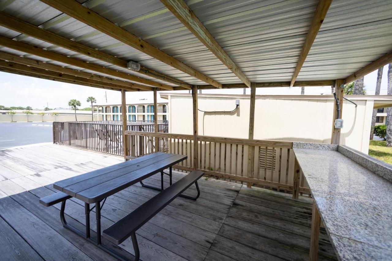 Ocean Breeze Inn St. Augustine Beach Εξωτερικό φωτογραφία